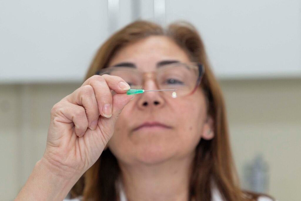 tecpar_-_laboratorio_de_analise_de_agulhas_e_seringas_2